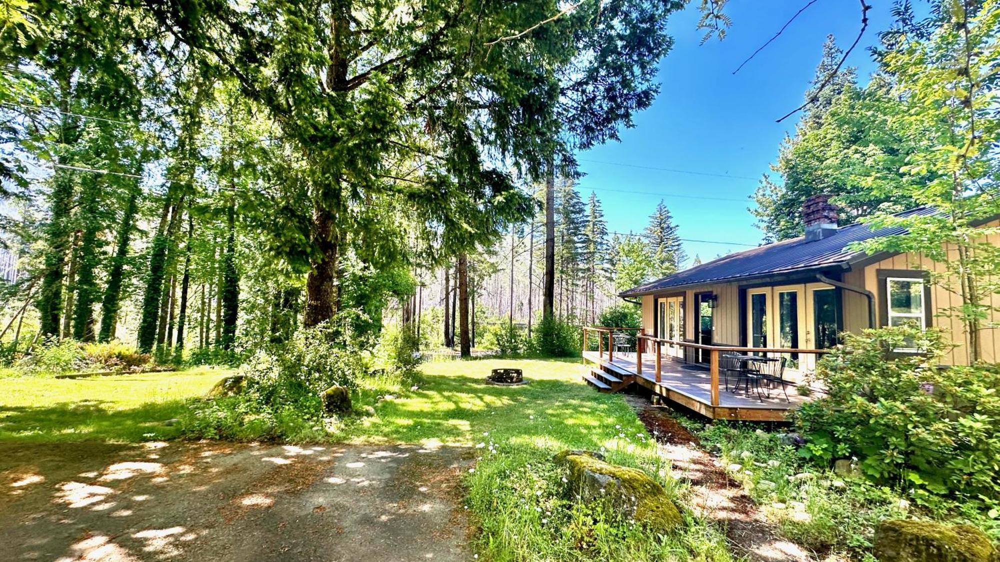 Mckenzie River Mountain Resort Blue River Bagian luar foto